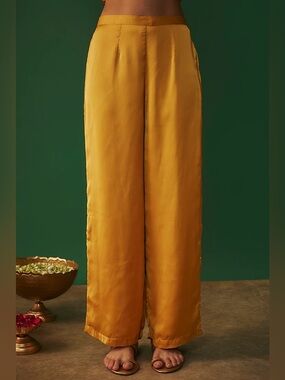 Jolie Gold Satin Pull On Pants size 12 NWOT